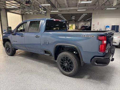 2025 Chevrolet Silverado 2500 Custom