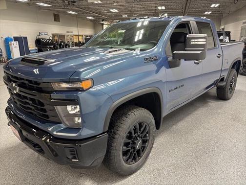 2025 Chevrolet Silverado 2500 Custom
