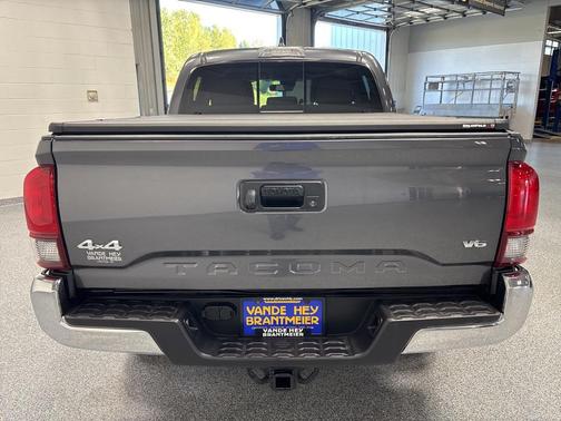 2020 Toyota Tacoma SR