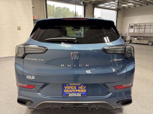2024 Buick Encore GX Avenir