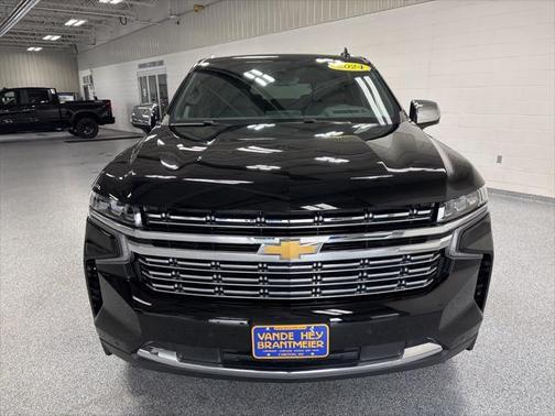 2024 Chevrolet Suburban Premier
