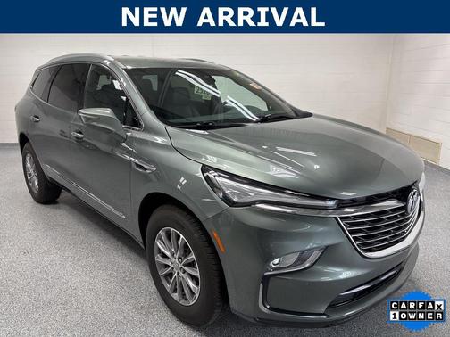 2023 Buick Enclave Essence AWD