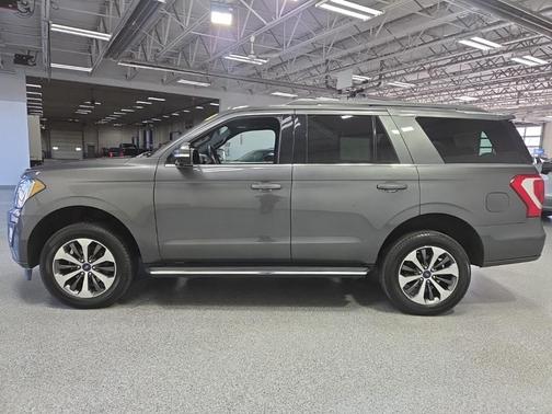 2020 Ford Expedition XLT