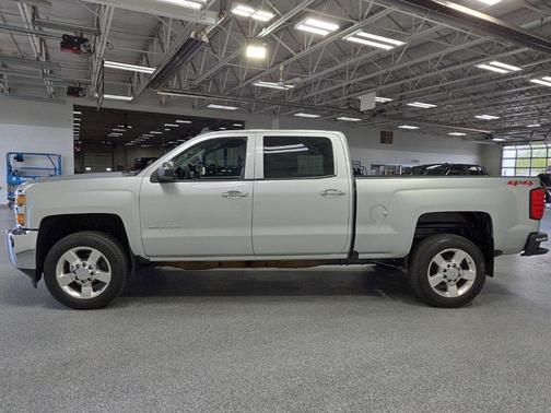 Silver Ice Metallic 2019 Chevrolet Silverado 2500 WT