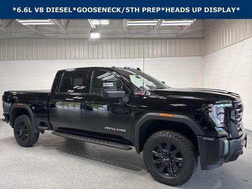 Onyx Black 2024 GMC Sierra 2500 AT4