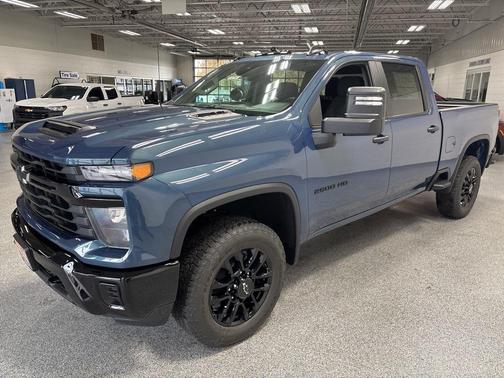 2026 Chevrolet Silverado 2500 Custom
