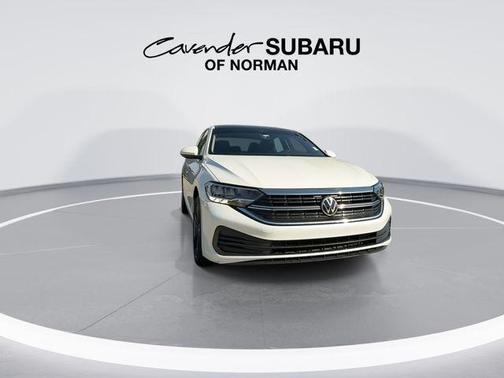 Opal White Pearl Effect 2023 Volkswagen Jetta 1.5T SE