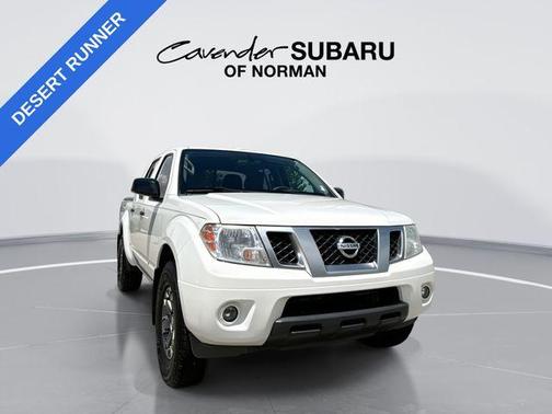 Glacier White 2018 Nissan Frontier Desert Runner
