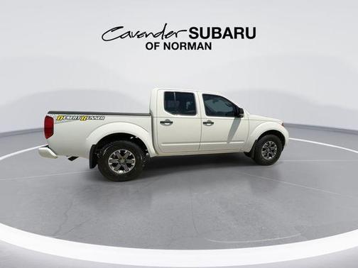 Glacier White 2018 Nissan Frontier Desert Runner