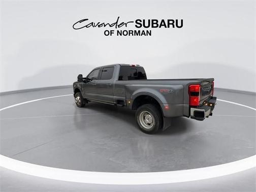 2023 Ford F-350 Lariat Super Duty