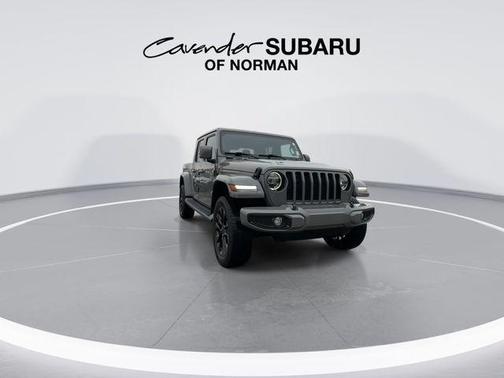 2022 Jeep Gladiator Overland