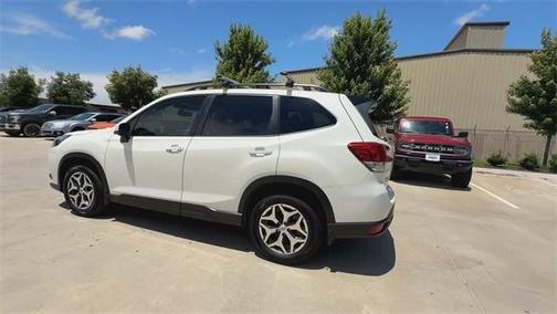 2024 Subaru Forester Premium