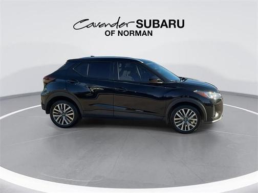 2022 Nissan Kicks SV