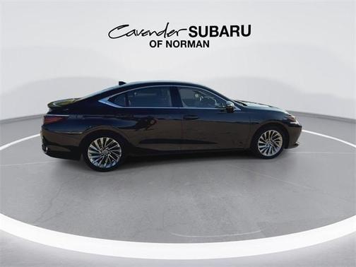 2024 Lexus ES 300h Ultra Luxury