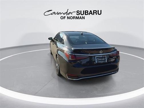 2024 Lexus ES 300h Ultra Luxury