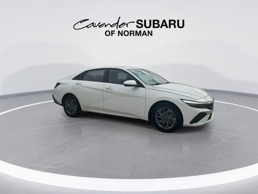 White 2024 Hyundai ELANTRA SEL