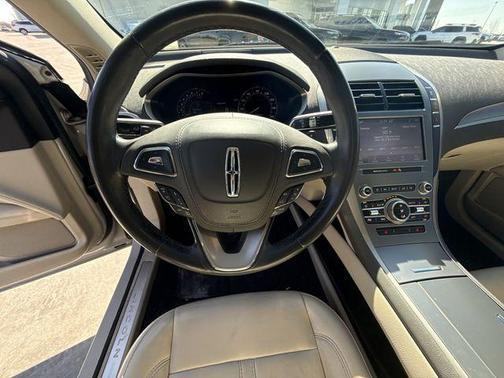 2020 Lincoln MKZ Standard