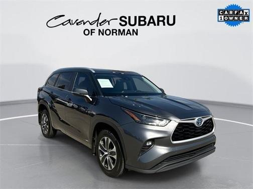 2023 Toyota Highlander Hybrid XLE