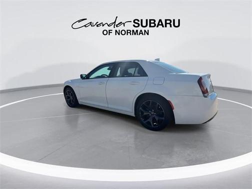 2021 Chrysler 300 Touring