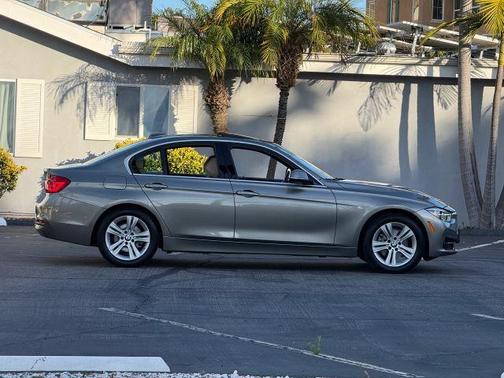 Gray 2018 BMW 330 i