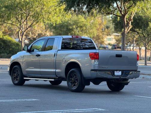 2012 Toyota Tundra Grade