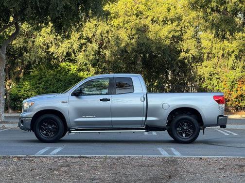 2012 Toyota Tundra Grade