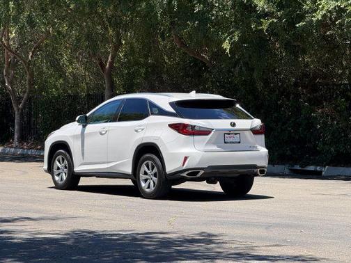 White 2018 Lexus RX 350