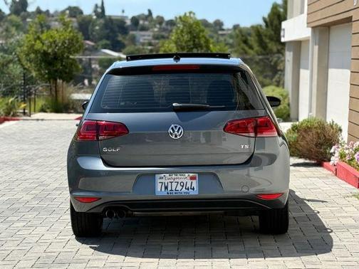 2017 Volkswagen Golf TSI Wolfsburg Edition 4-Door