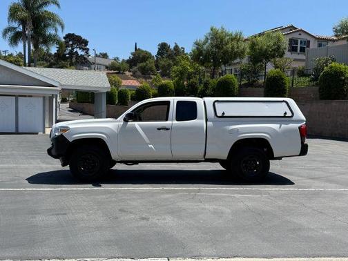 2021 Toyota Tacoma SR