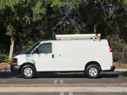 2015 Chevrolet Express 2500 Work Van