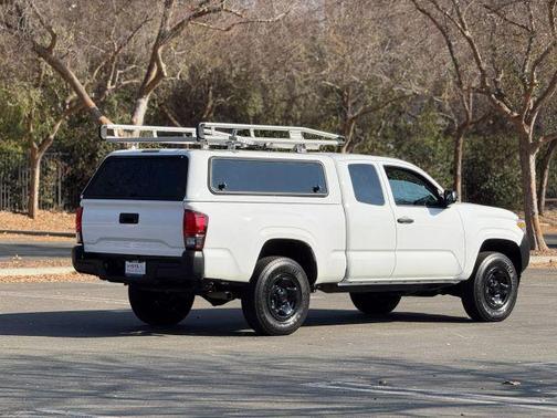 2019 Toyota Tacoma SR
