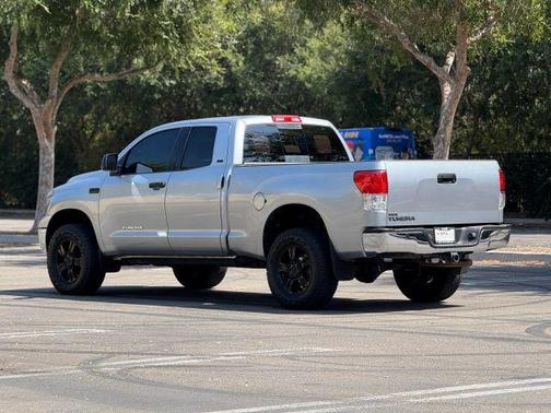 2011 Toyota Tundra Grade