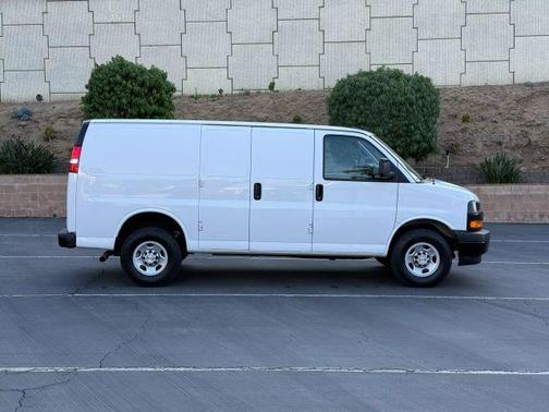 2022 Chevrolet Express 3500 Work Van