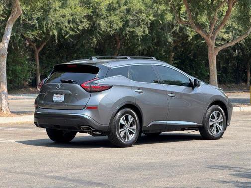 2022 Nissan Murano SV