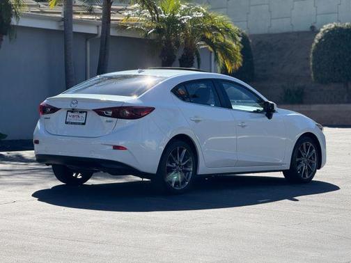 2018 Mazda Mazda3 Grand Touring