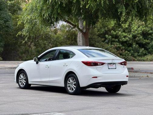 2015 Mazda Mazda3 i Grand Touring