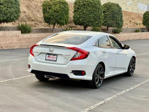 Pearl White 2020 Honda Civic Sport