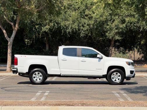 2017 Chevrolet Colorado WT
