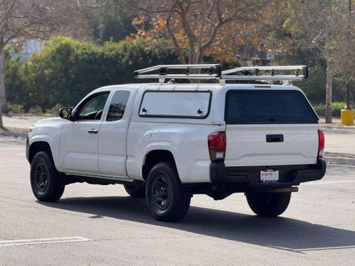 2021 Toyota Tacoma SR