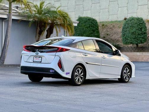 2018 Toyota Prius Prime Premium