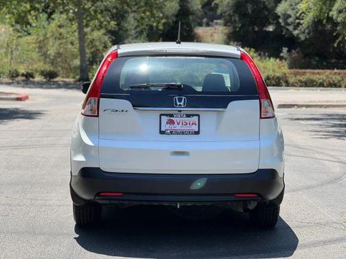 White 2013 Honda CR-V LX