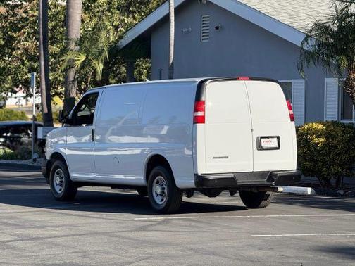 2020 Chevrolet Express 2500 Work Van