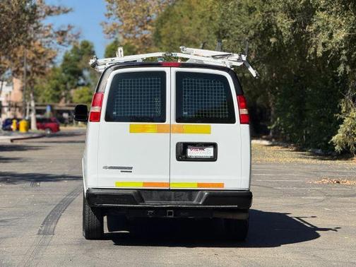 2015 Chevrolet Express 2500 Work Van