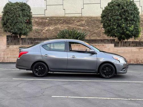 2019 Nissan Versa 1.6 SV