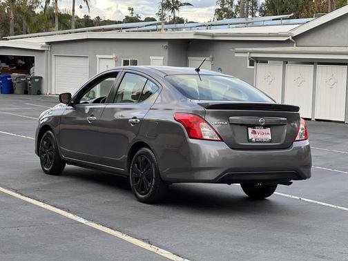 2019 Nissan Versa 1.6 SV