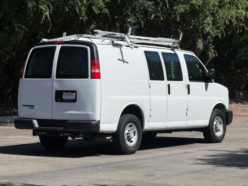 2015 Chevrolet Express 2500 Work Van