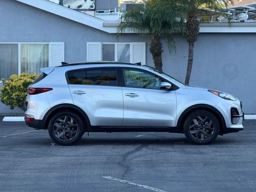 2022 Kia Sportage Nightfall
