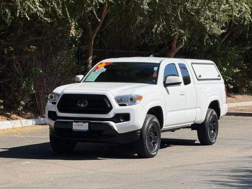 2022 Toyota Tacoma SR5