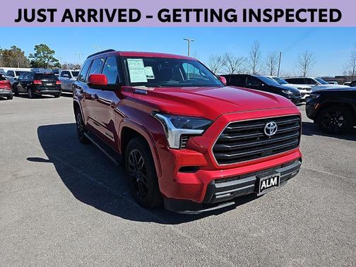 2023 Toyota Sequoia SR5