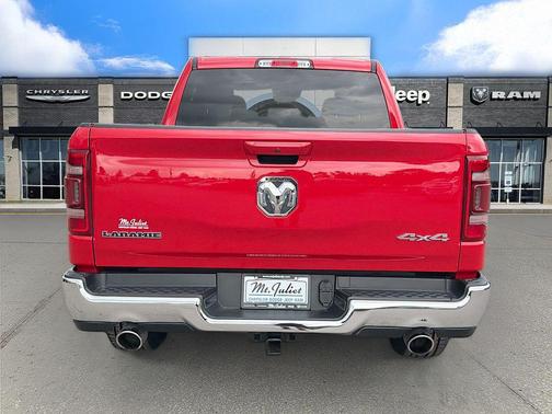 Flame Red Clearcoat 2023 RAM 1500 Laramie